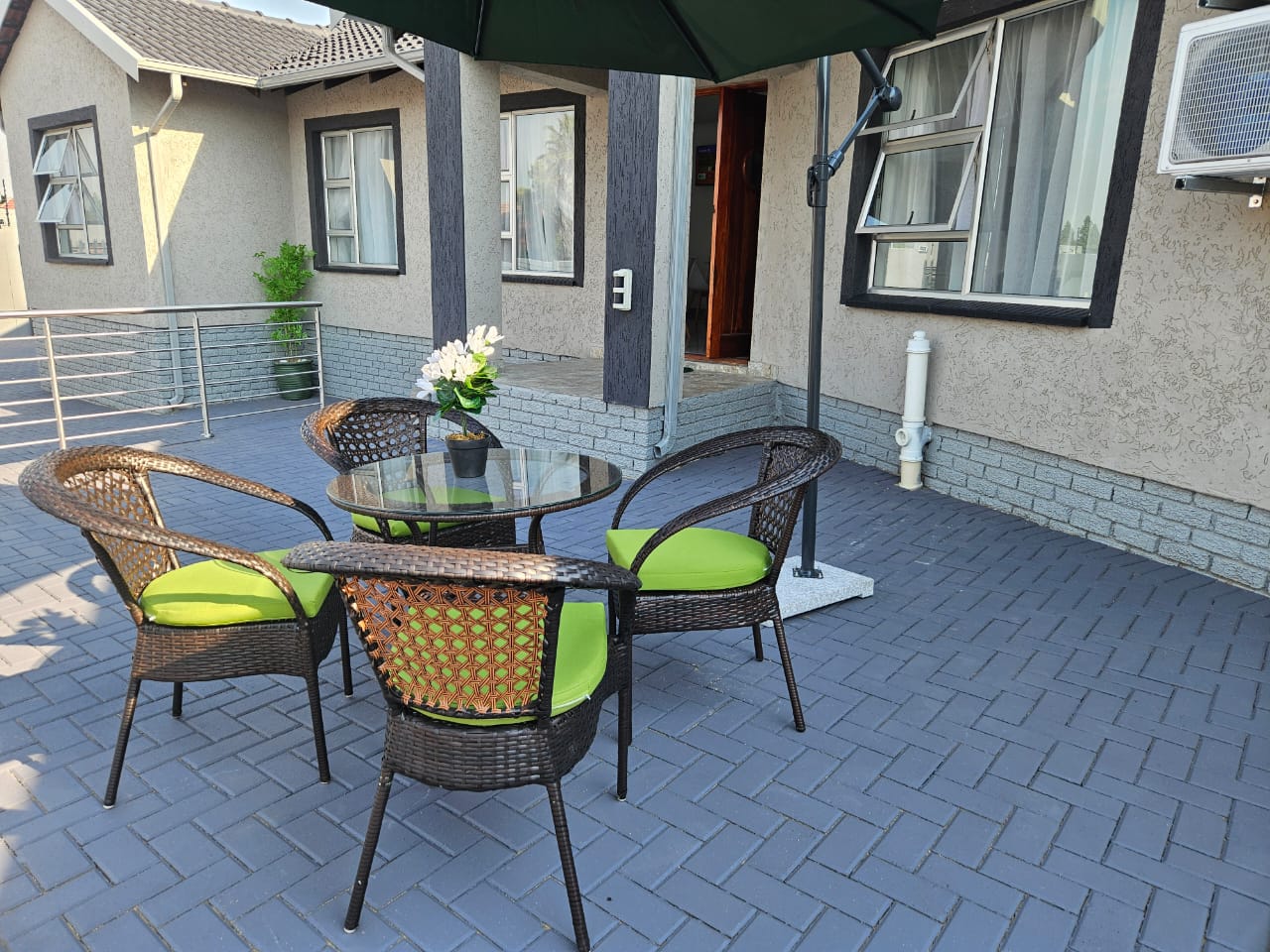 Landscaped gardens and outdoor areas